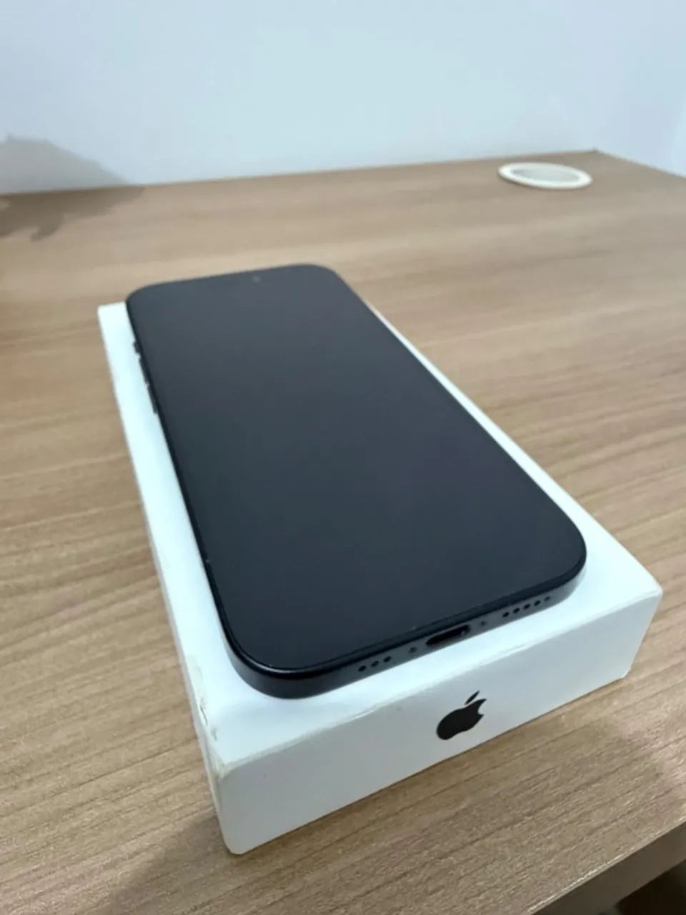 iPhone 15 - 256gb | Preto - Sem nenhum detalhe - Celulares e