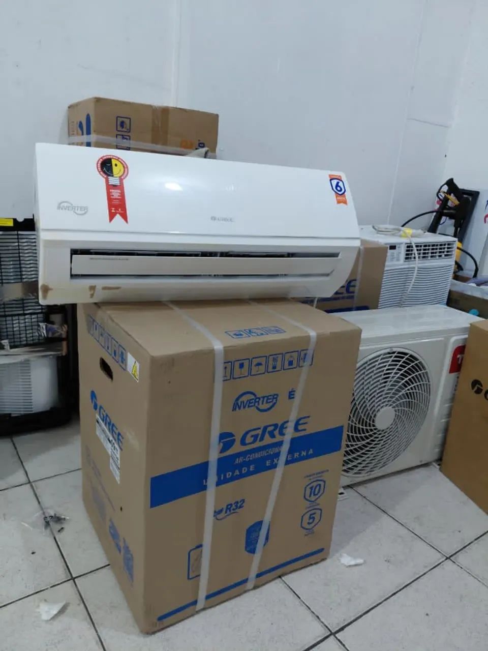 SPLIT GREE 9mil BTUS INVERTER 