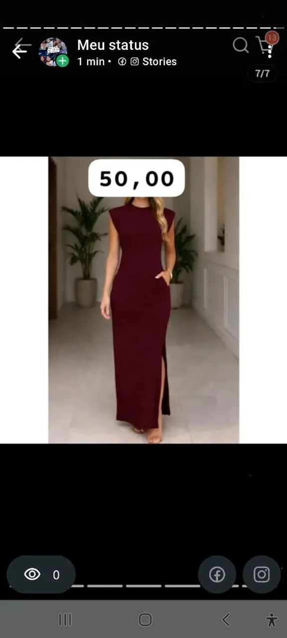 Vestido lindo com bolsis laterais malha