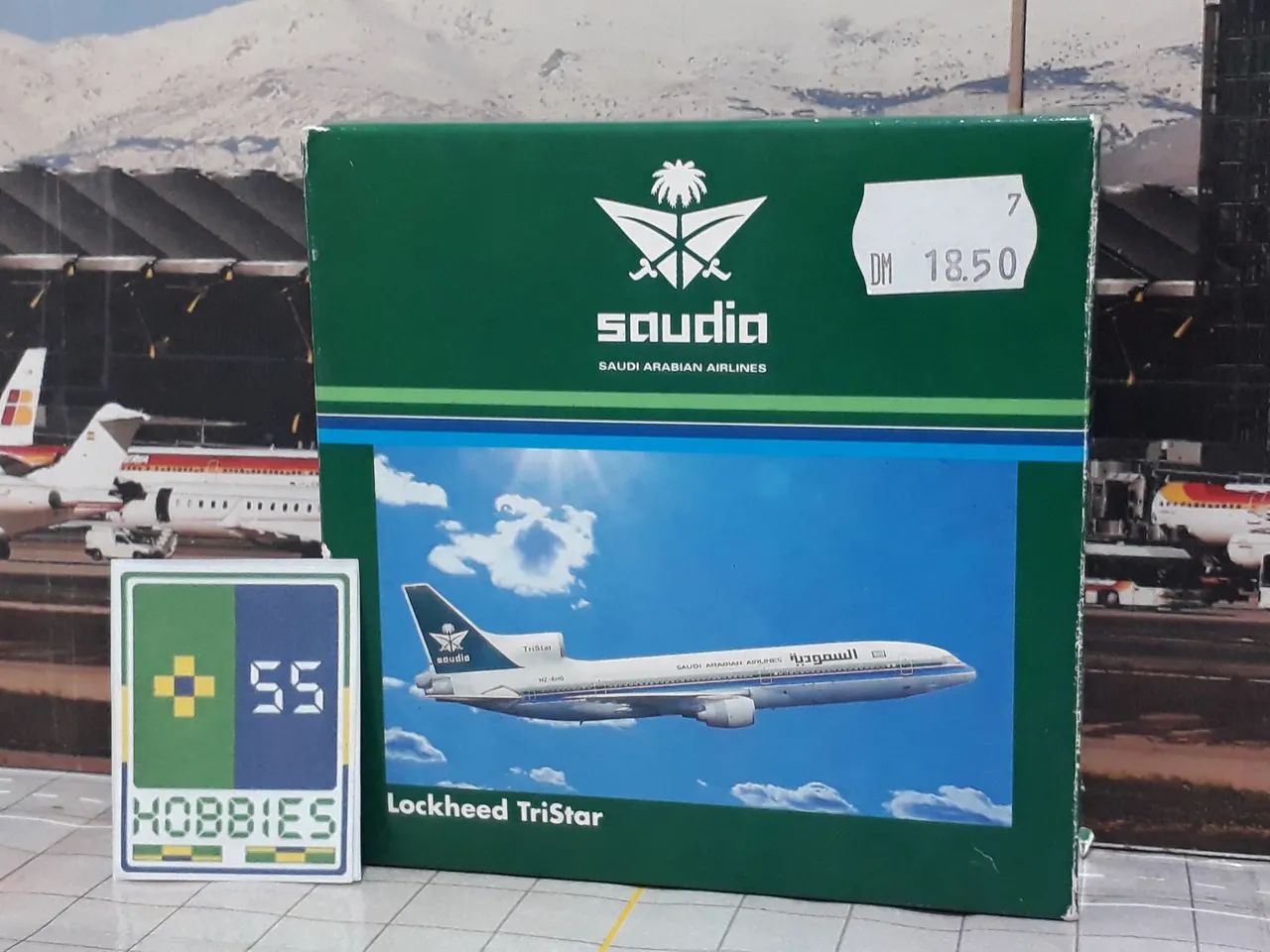 Miniatura Avião Herpa 1/500 Saudia Lockheed L-1011 TriStar - Foto 4