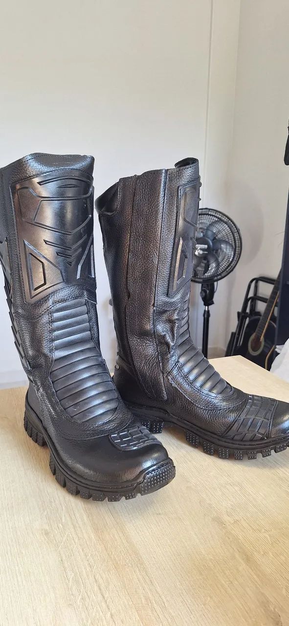 Bota cano longo, tam 40 preto - Foto 2