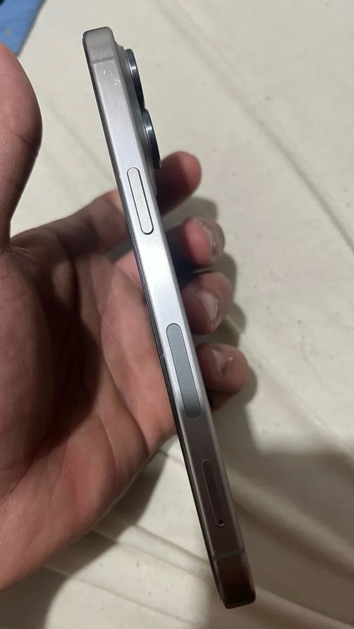 iPhone 15 pro Max  - Foto 3