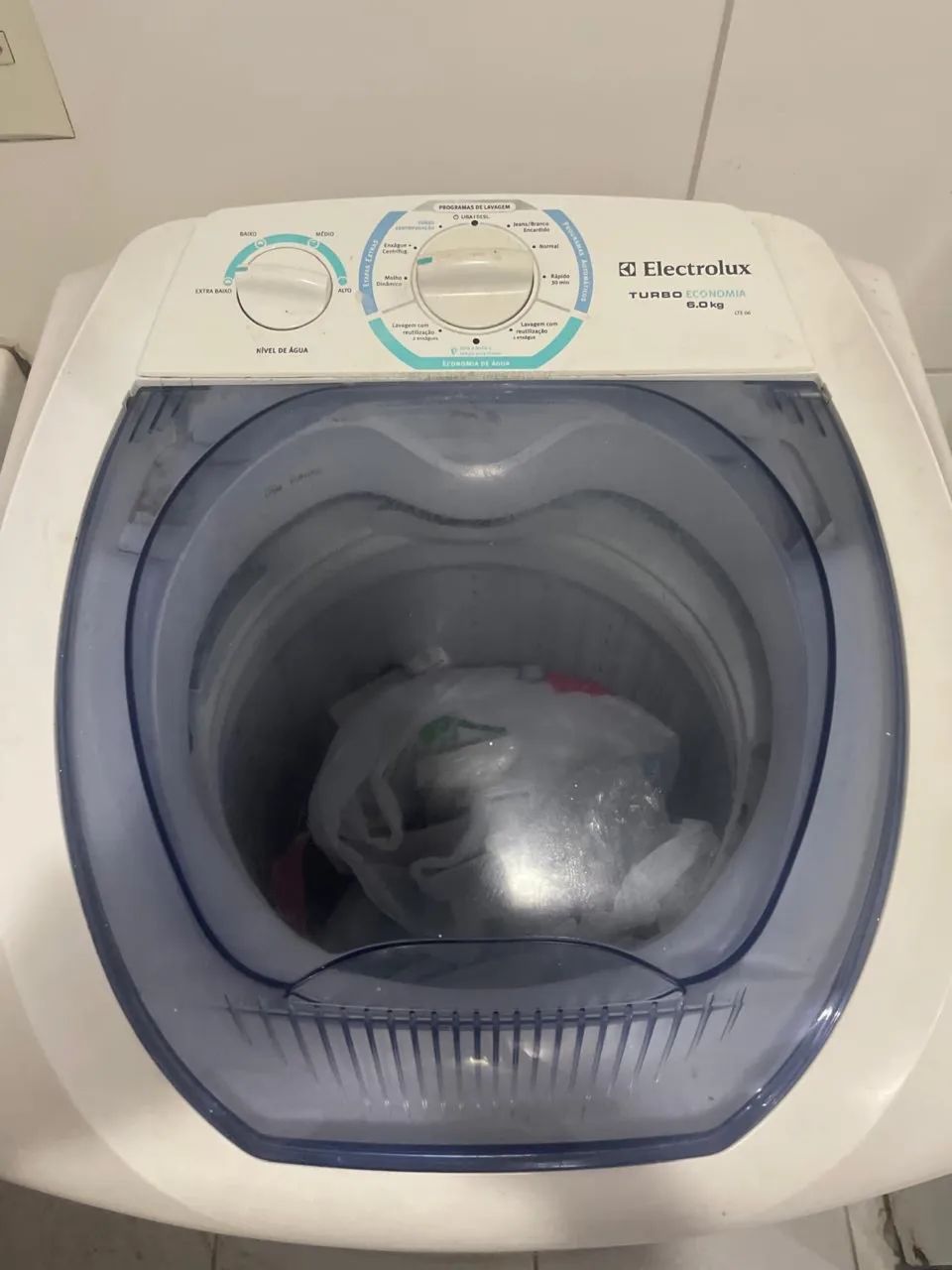 Máquina de lavar roupa 