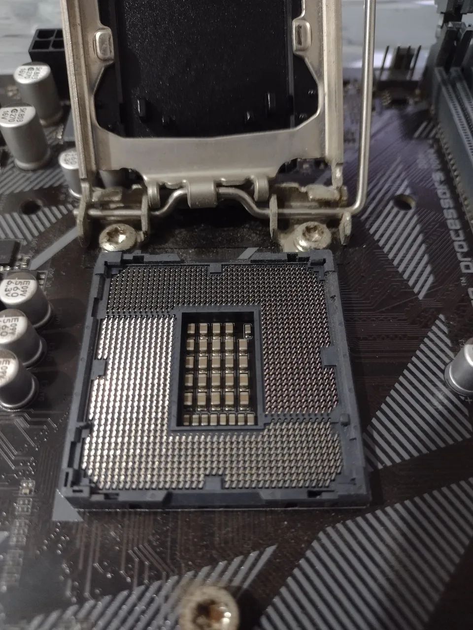 Placa mãe Gigabyte H410m  - Foto 4