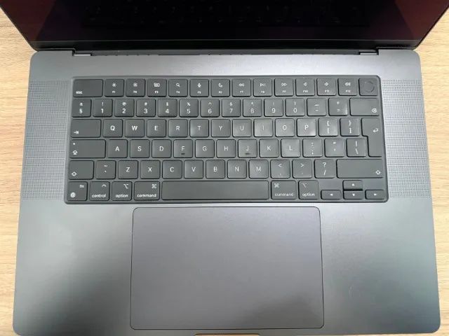 MacBook Pro 16 M4 Pro 24GB 512GB Space Black - Bateria 97% - Foto 2