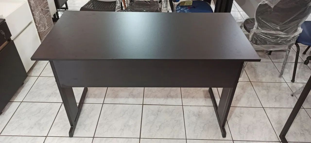 Mesa para escritório 1.20m preta  - Foto 3