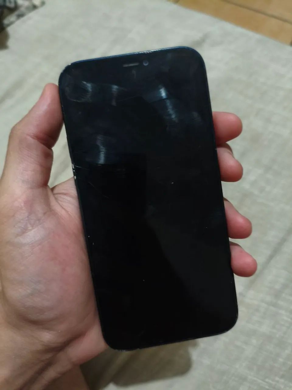 iPhone 12 64 gigas  - Foto 2