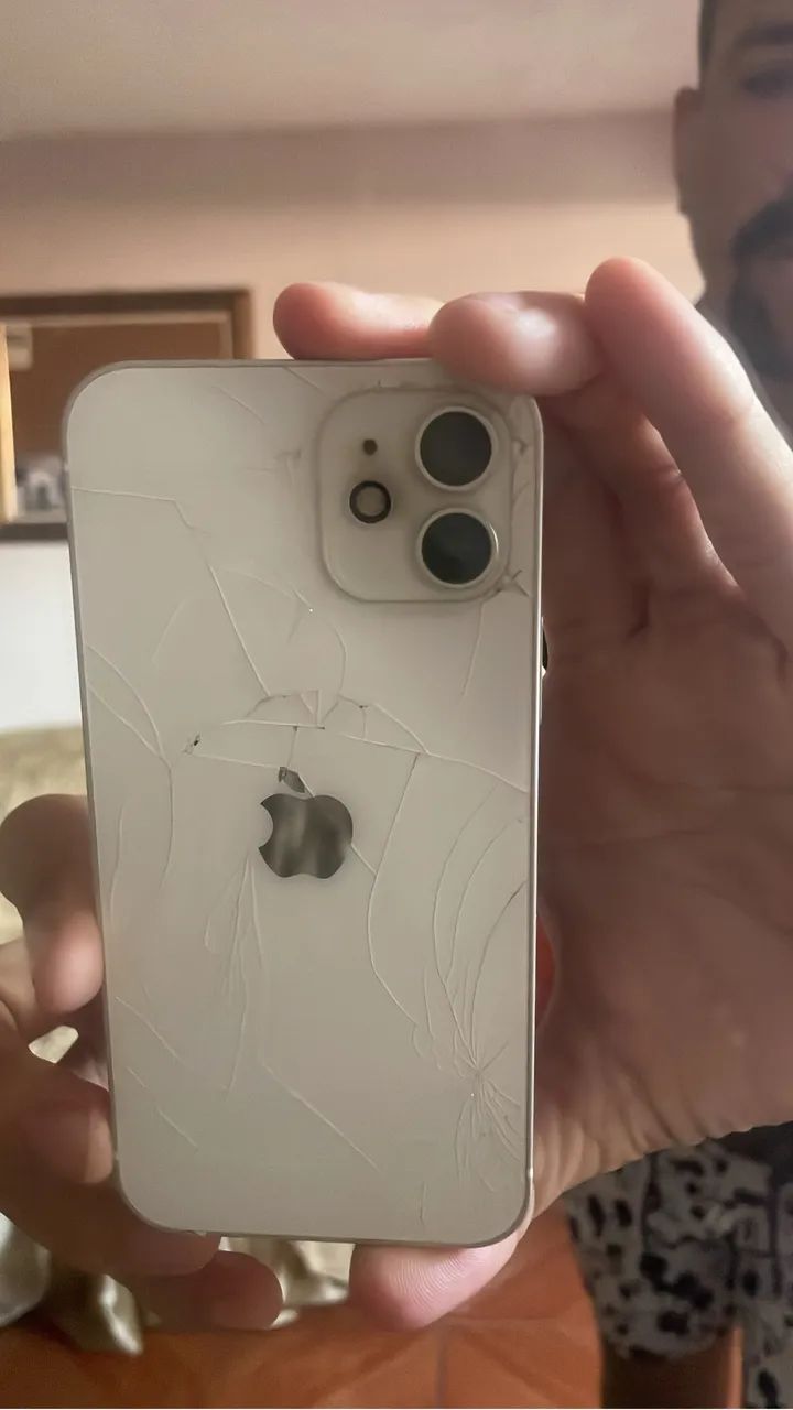 iPhone 12 128 com detalhes  - Foto 5