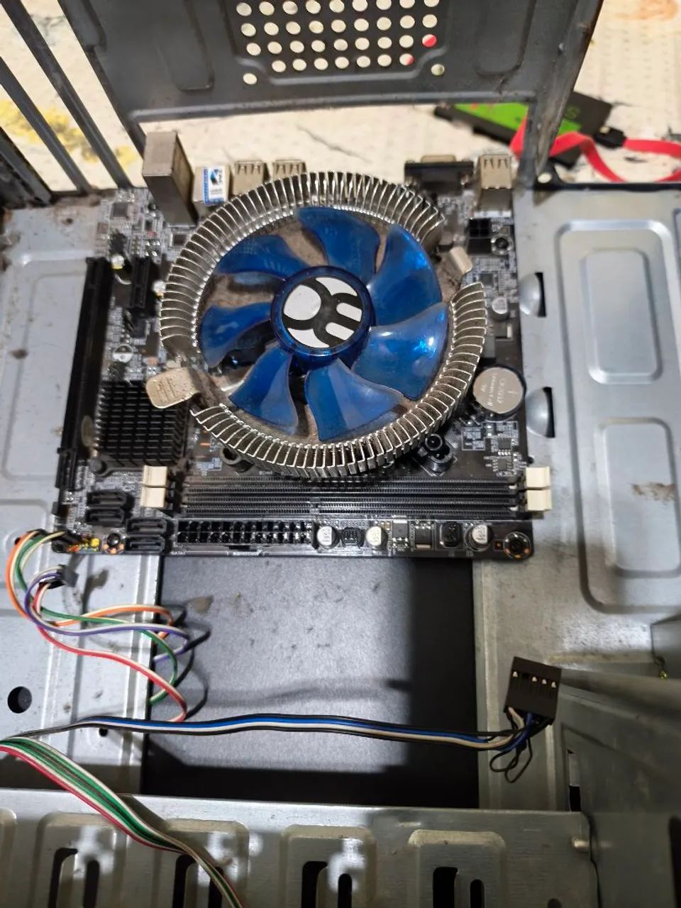 Gabinete Gamer com Placa Mãe junto - Foto 4