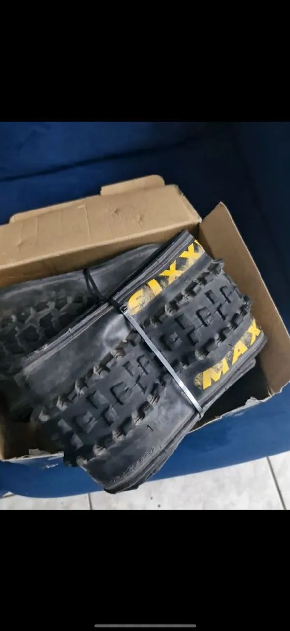 Maxxis high roller 2.40