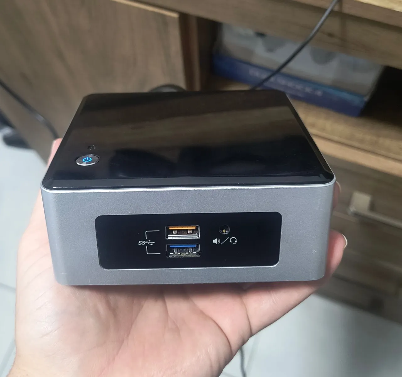 Mini PC HP EliteDesk I7 8gb RAM e SSD 120 gb - Computadores e
