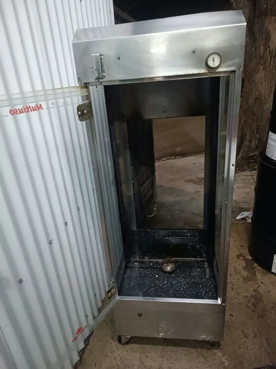 Churrasqueira elétrica 