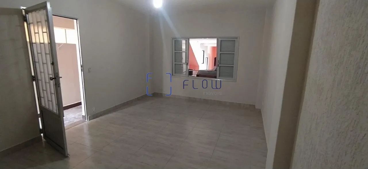 Casa Para Venda Vila Gumercindo, 2 Quartos, 240m²