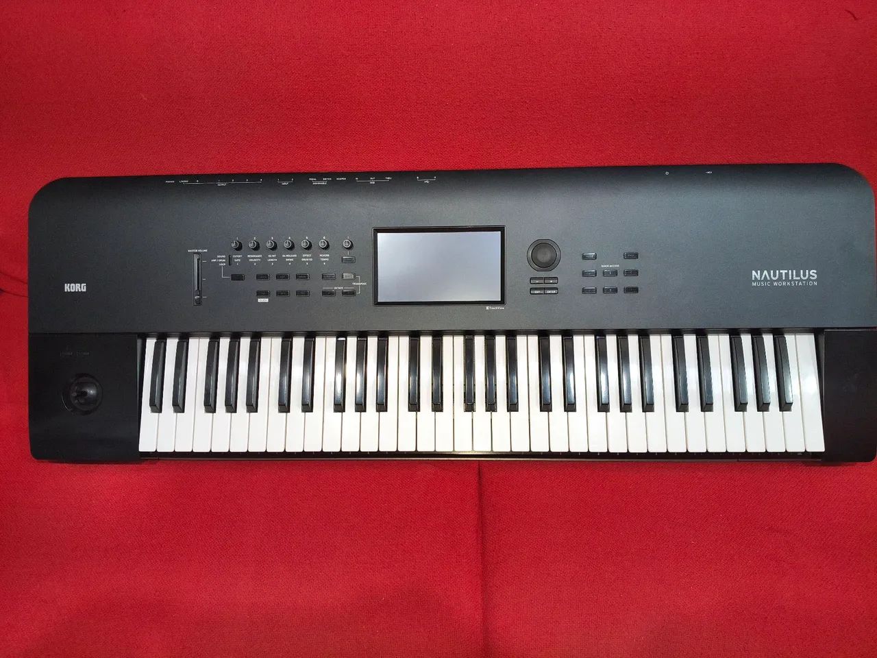 Teclado Korg Nautilus61 