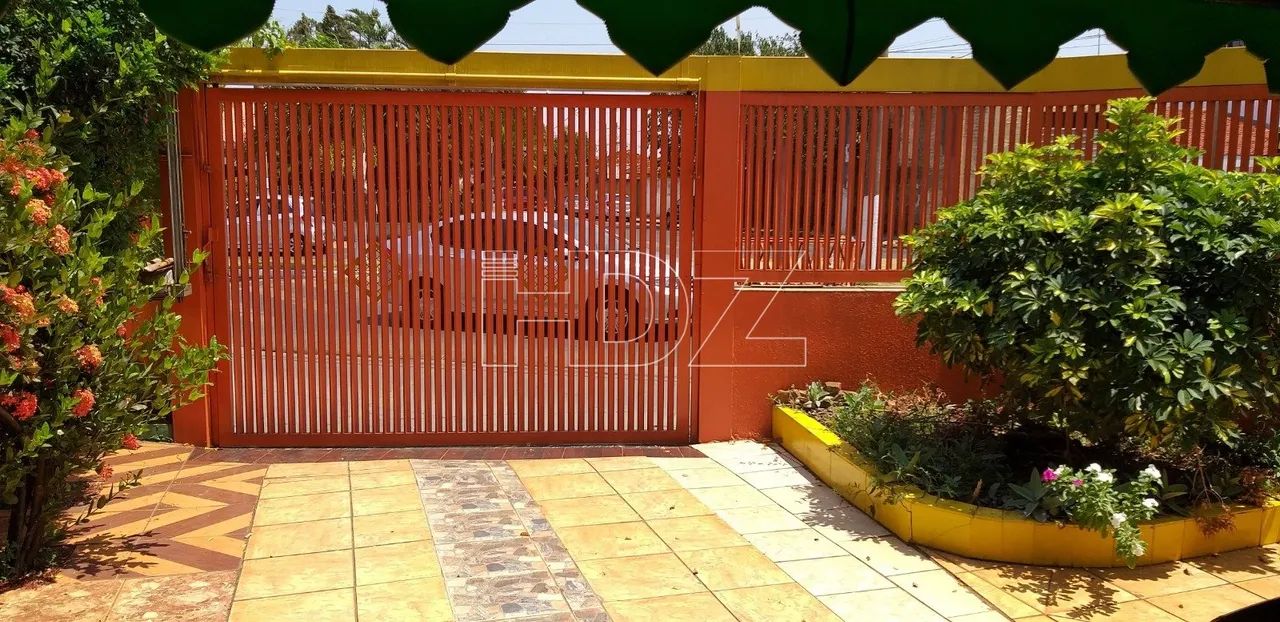 Casa +Salão Comercial praticamente Centro - Foto 5