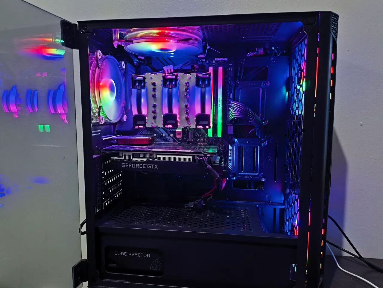 PC Gamer Ryzen 5 5600G + GTX 1660 Super 6GB | 16GB RAM