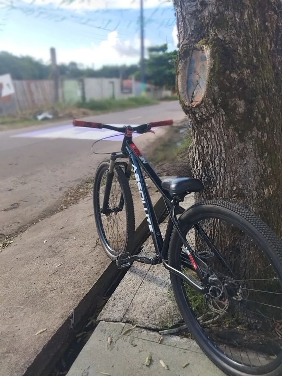 Vende-se bicleta Nero 5 preto, aro 29 - Foto 5