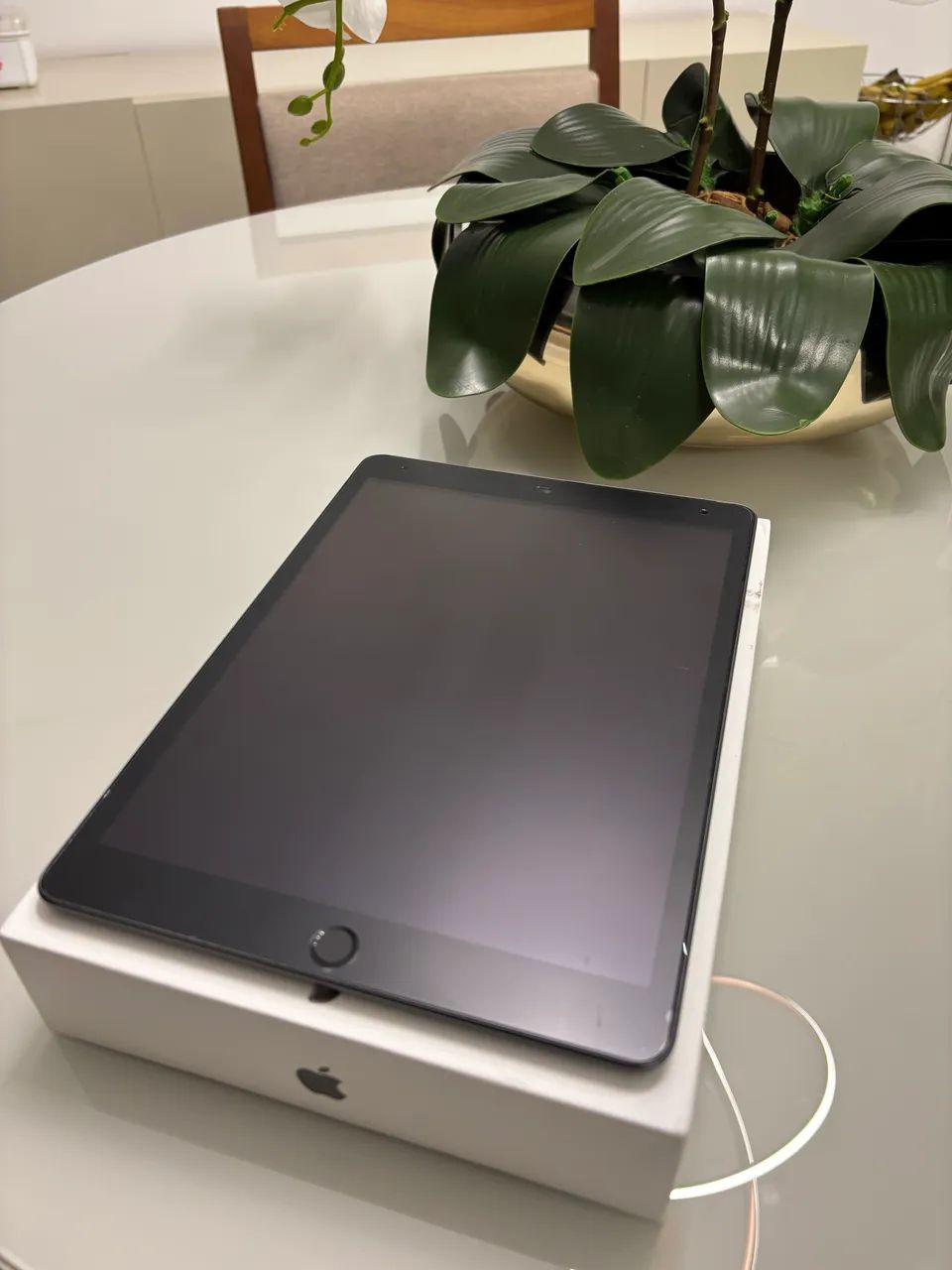 iPad 9ª geração 64 gb + Kit case e teclado - Estado de novo - Foto 2