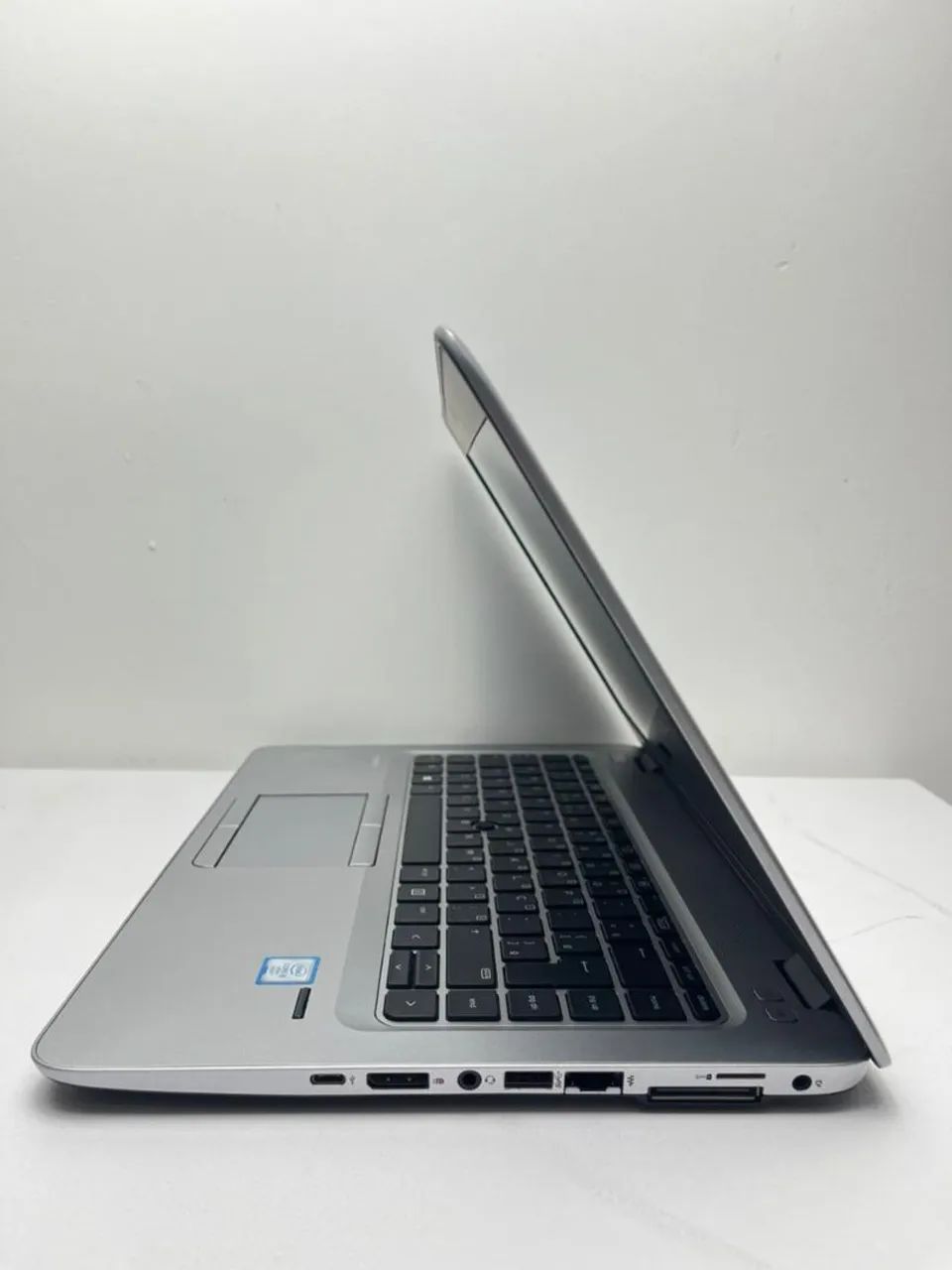 NOTEBOOK HP ELITEBOOK ALUMÍNIO i5 SSD 256 TECLADO ILUMINADO  - Foto 3