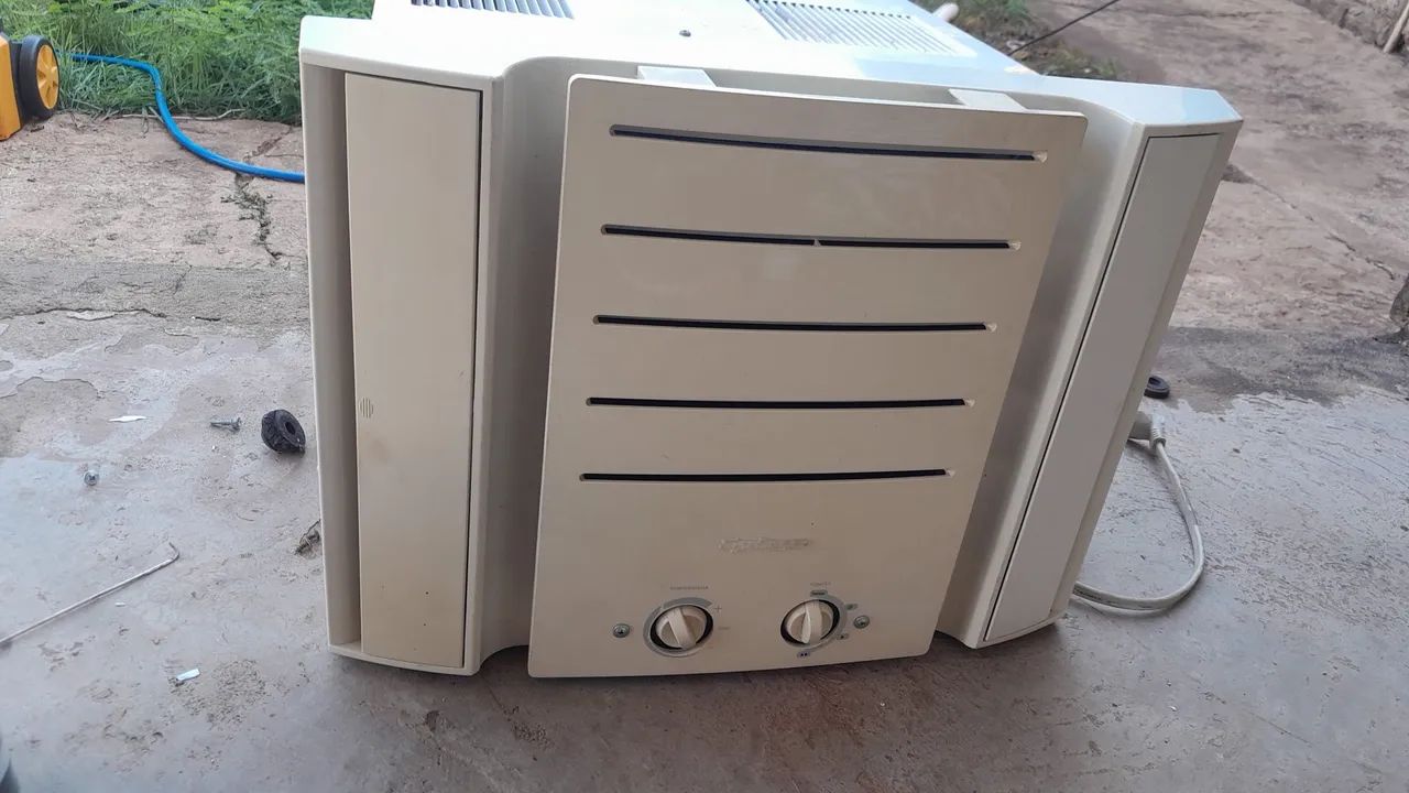 Ar condicionado de janela 7500 Btus 