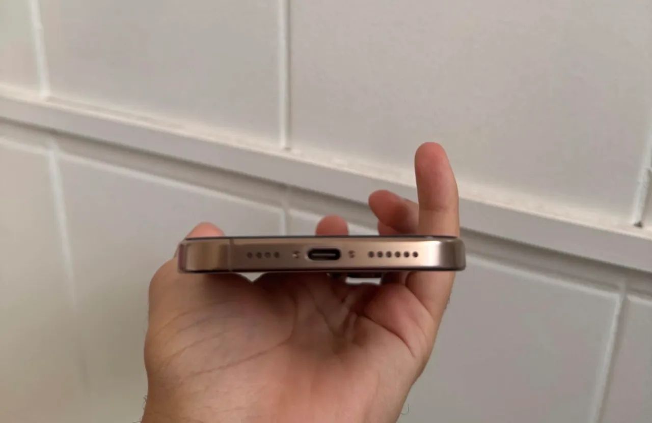 Vendo IPhone 16 Pro Max