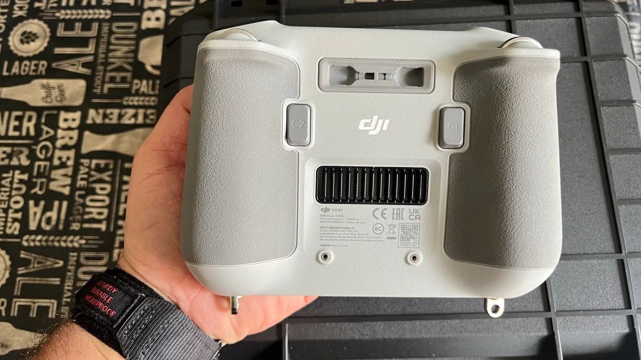 Controle para Drone DJI com tela RM330 - Foto 2