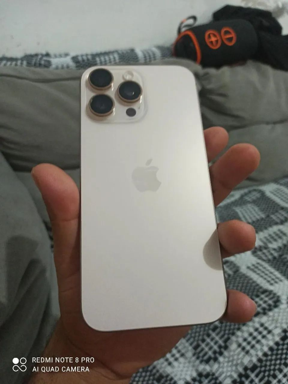 iPhone 16 Pro Max - Impecável | Bateria 98% - Foto 4