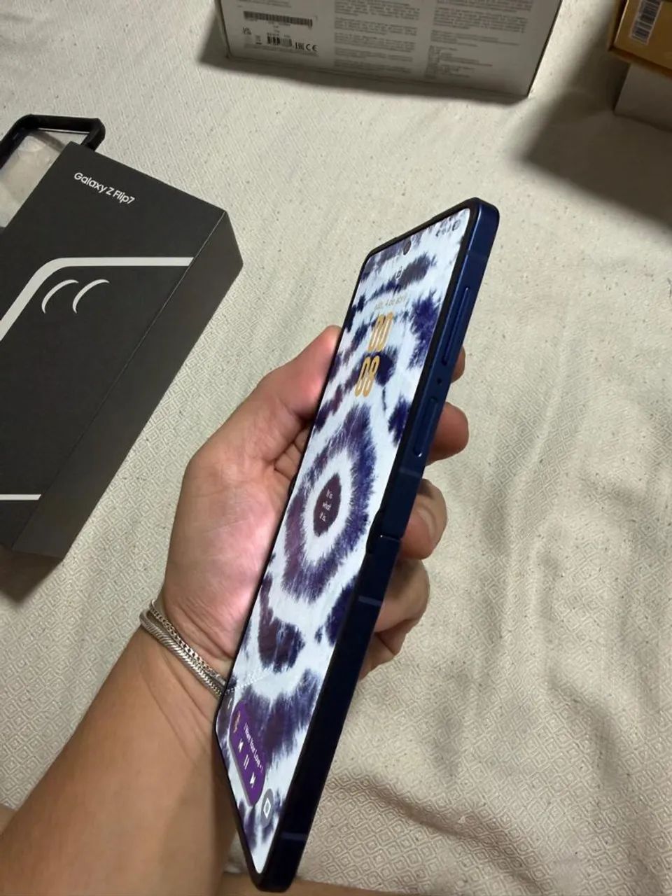 Z Flip 7 - Foto 3