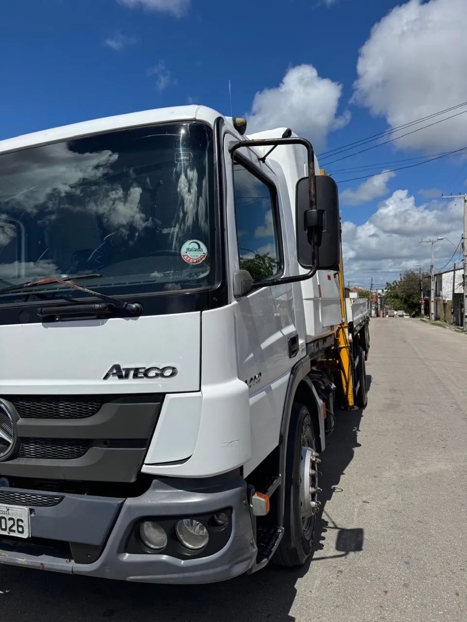 Atego 1419 com munck 12 toneladas 