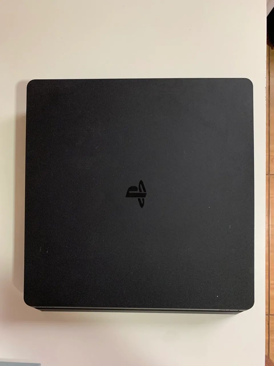 Ps4 slim 
