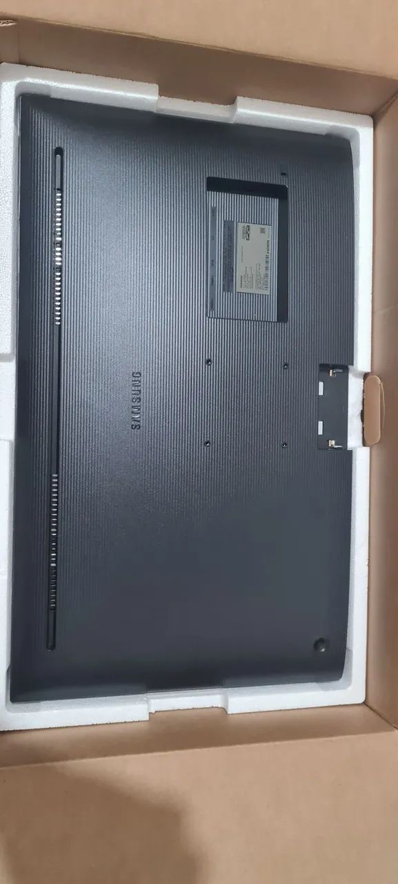 Monitor uhd417561976233021442