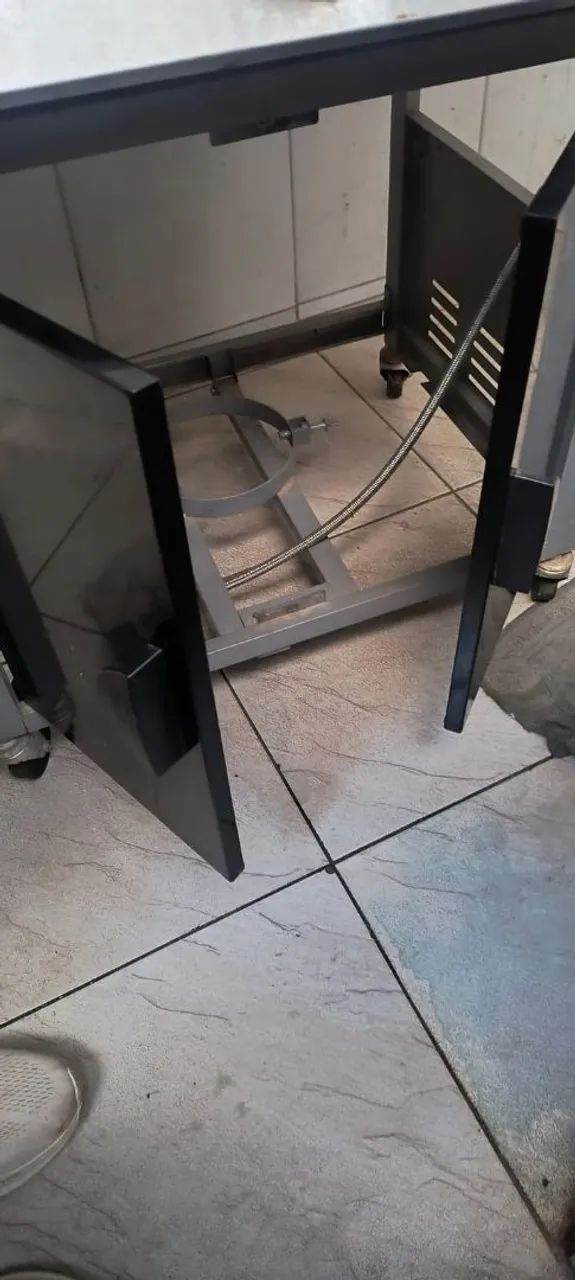 Vendo churrasqueira a gás  - Foto 4