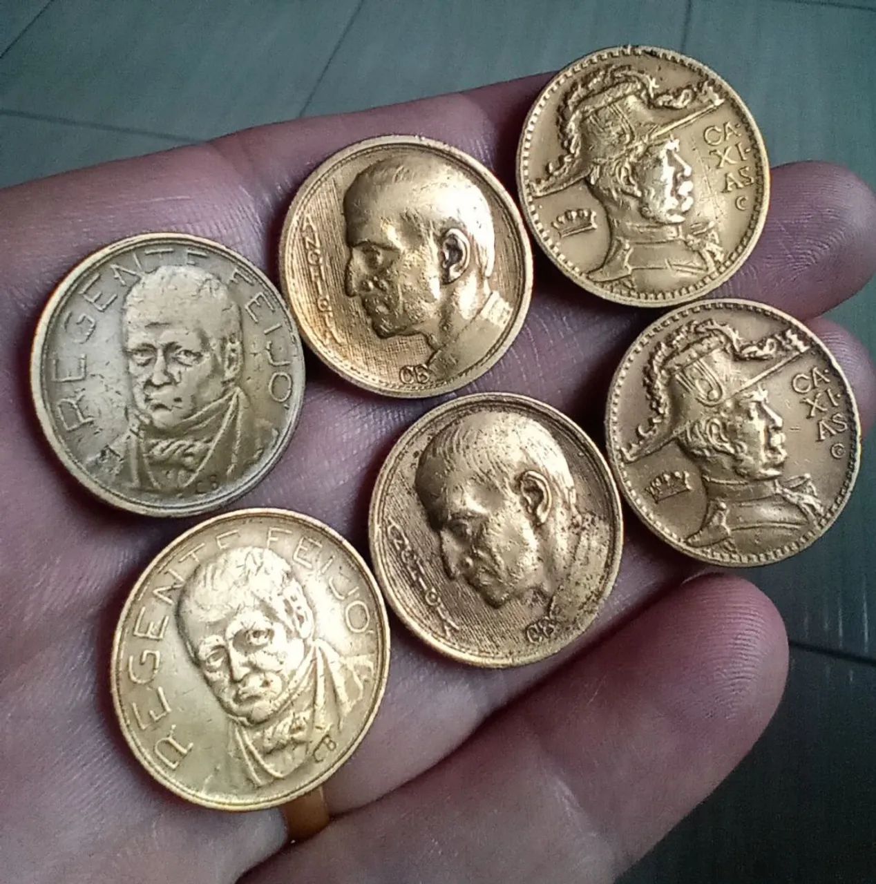 Moedas Antigas  - Foto 2