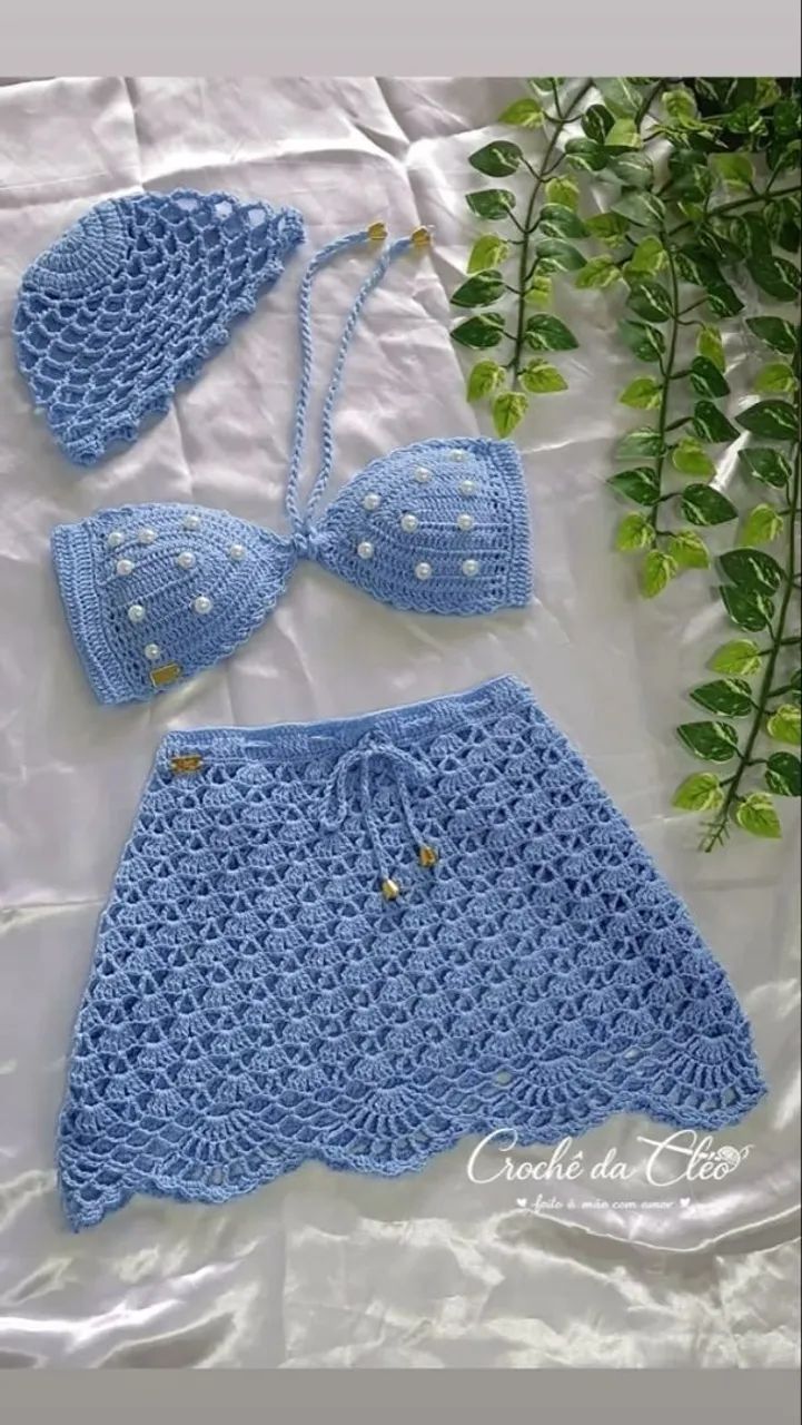 Roupa de praia em crochê 