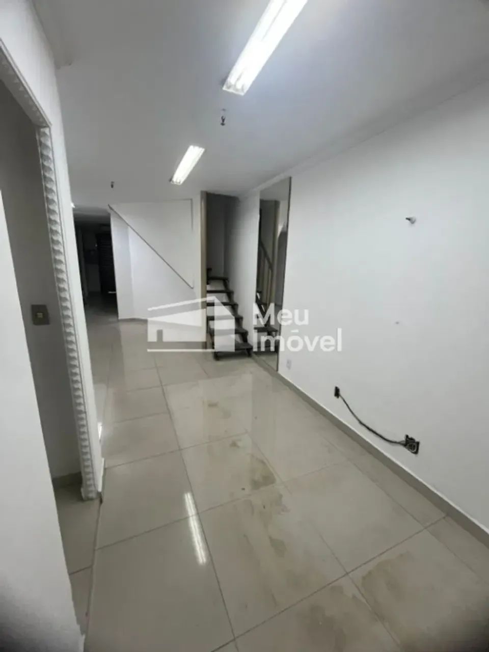 Aluguel Ponto Comercial 90m² - Térreo - Edifício Metropolitan Office Centro - São José dos - Foto 2