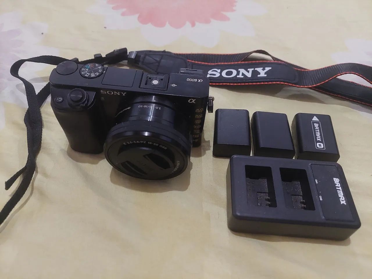 Camera Sony mirrorless a6000 - Foto 2