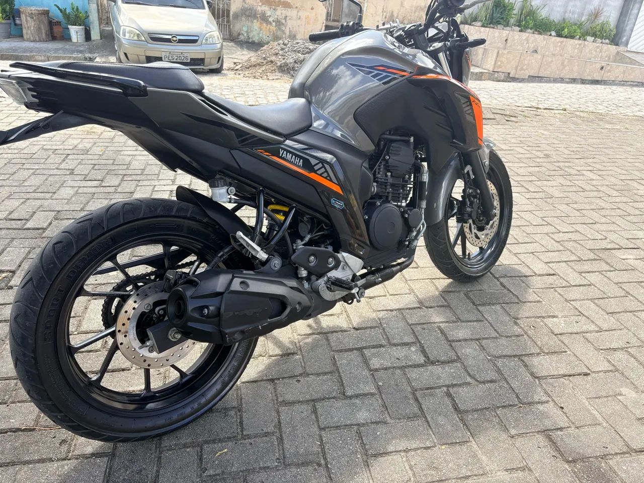 FZ25 Connected - Foto 4