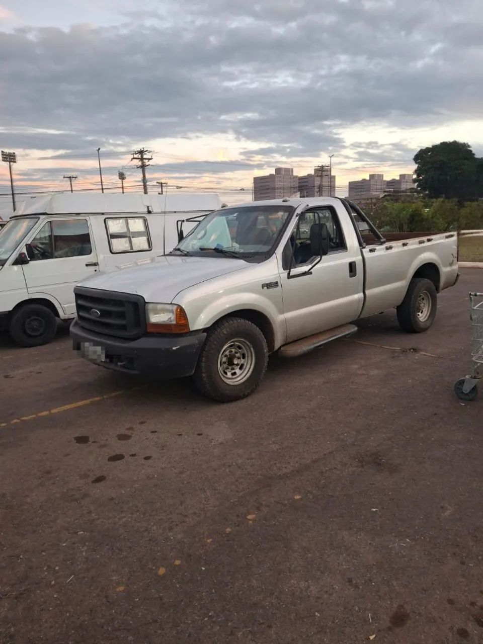 Ford F-350 3.9 TURBO INTERCOOLER DIESEL 2P MANUAL 2005