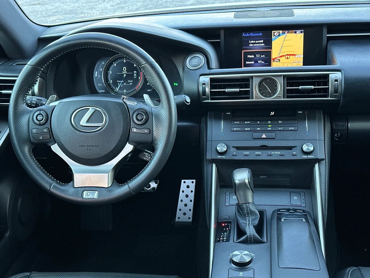 Lexus IS-250 F Sport 2.5 24V 208cv Aut., foto 8 de 11