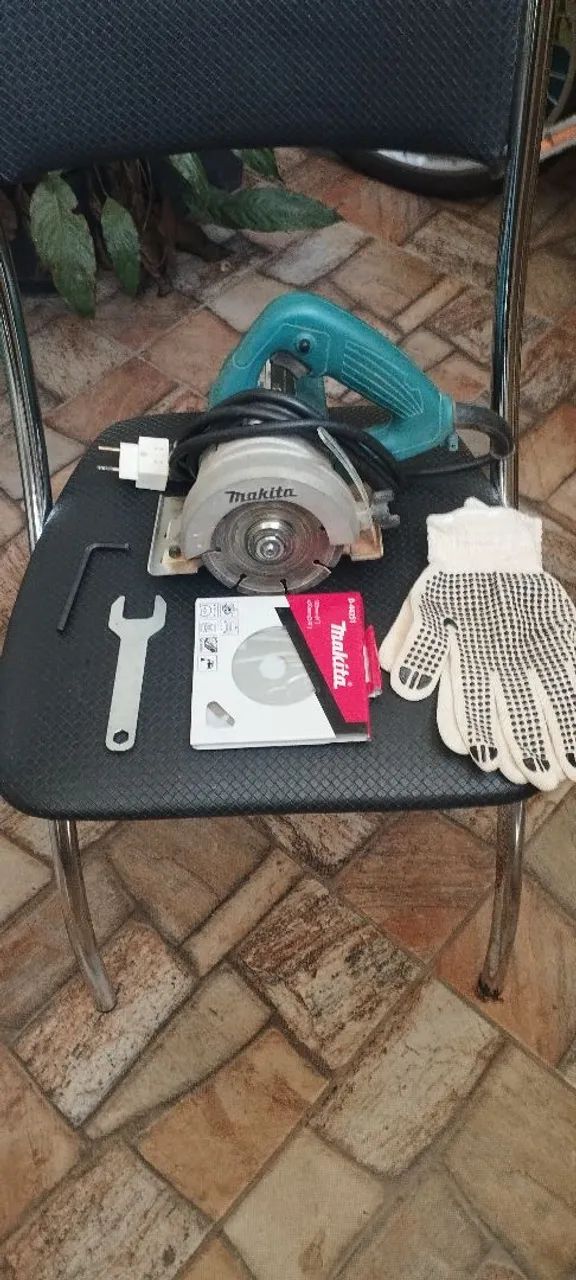 Makita 