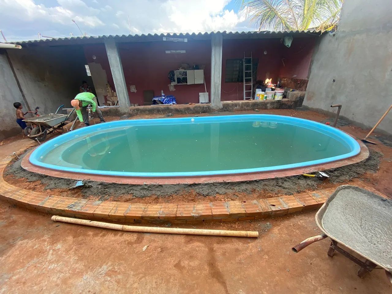Piscina silver 8 mts com hidráulico e elétrico de brinde