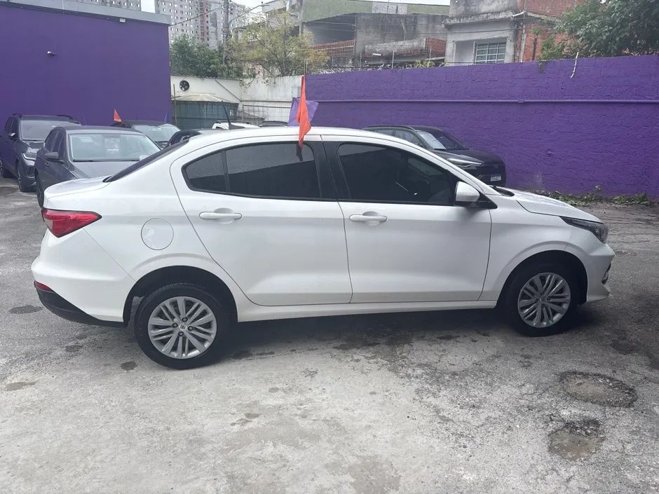 Fiat Cronos Drive 1.3 8V Flex Aut. 2024 - Foto 3