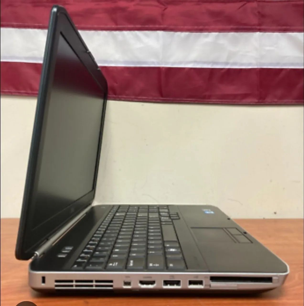 Notebook Dell Latitude . TELA 15,6' Core i5 SSD 512  - Foto 5
