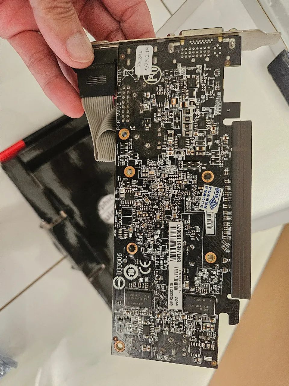 Placa Video R5 230 Gigabyte 1MB - Foto 3