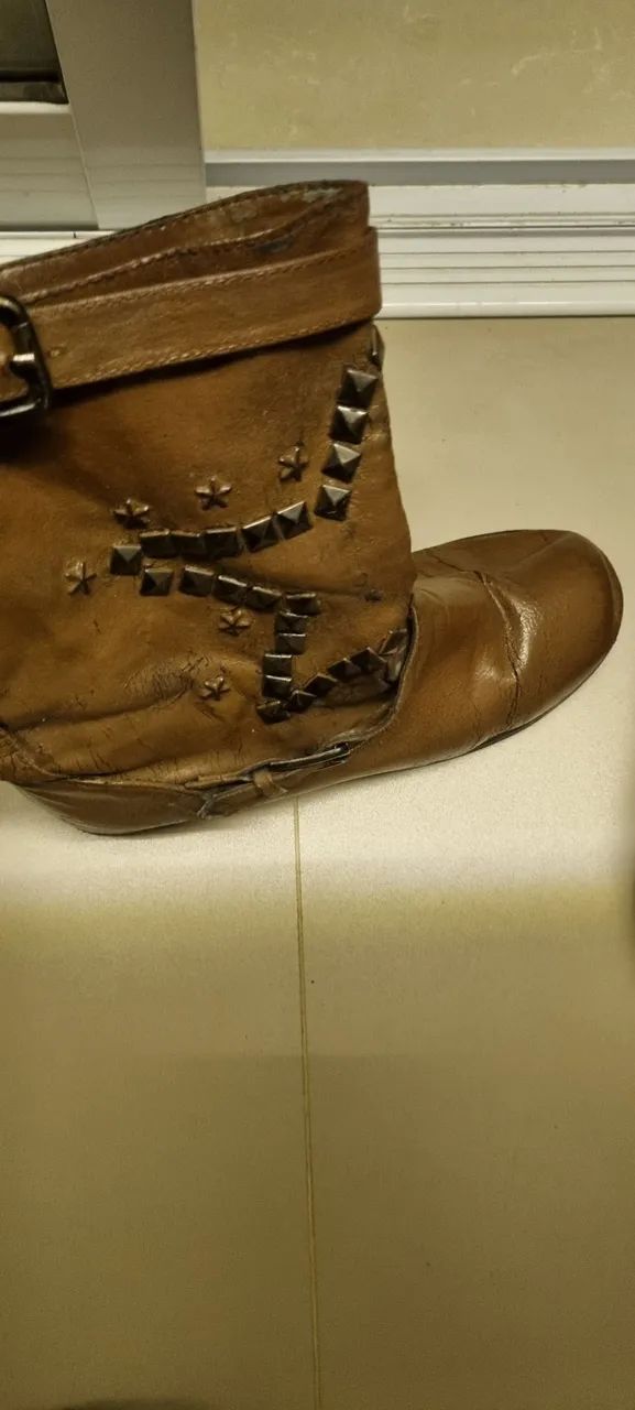 Bota couro marrom  - Foto 4