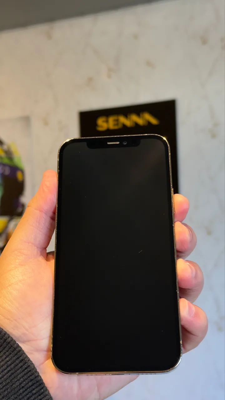 iPhone 12 Pro 128GB - Dourado - Celulares e Smartphones