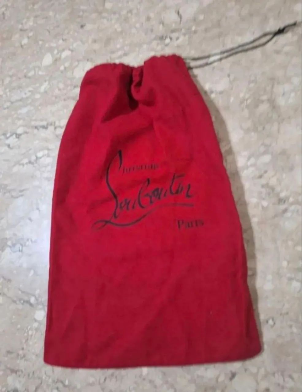 Dust bag ou sacola de proteção LOUBOUTIN - Foto 3