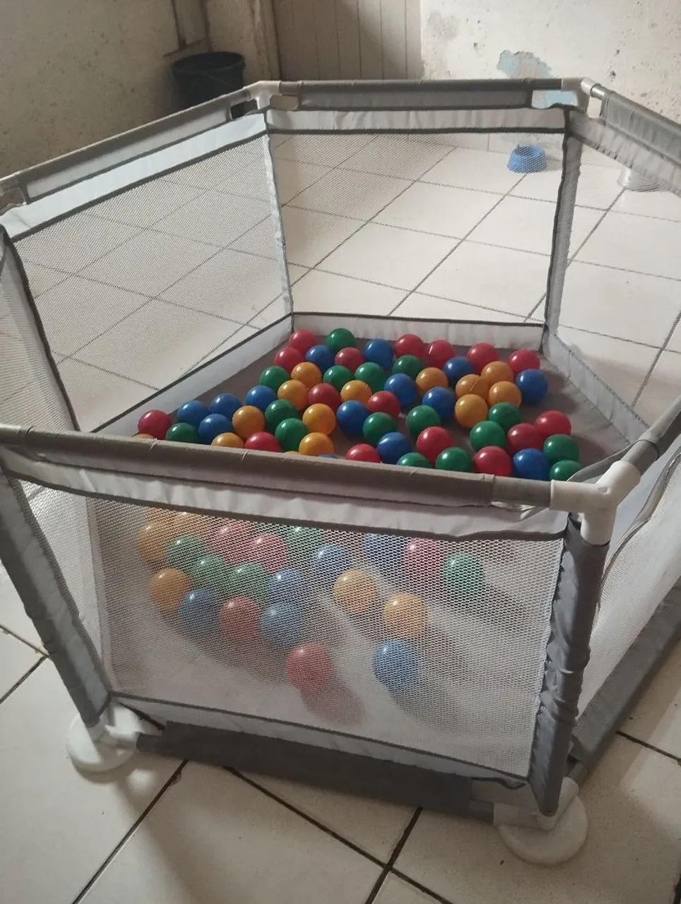 Vendo cercado para bebê - Foto 2