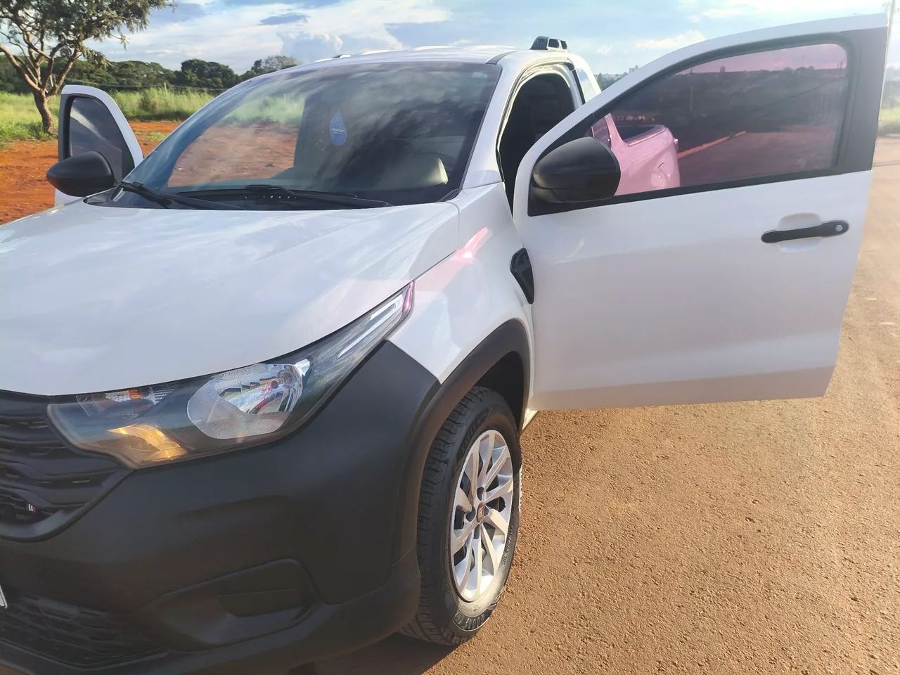 Fiat Strada Endurance 1.4 Flex 8V CS Plus 2023 - Foto 4