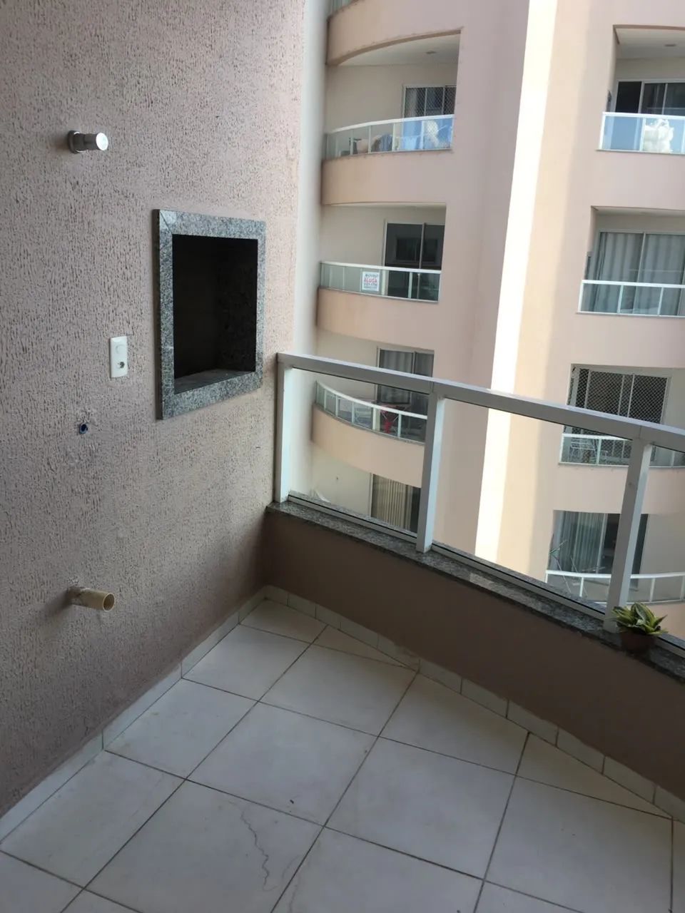 Alugo apartamento centro Chapecó - Foto 2